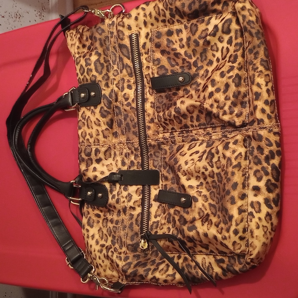 Steven leopard purse
